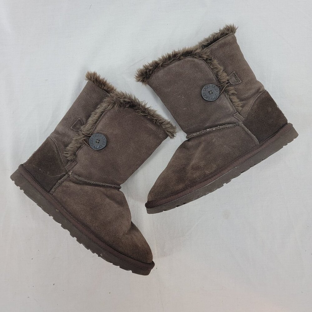 UGG Australia Classic Short 5803 Boot Mid Calf Brown Fur Trim Women's 8